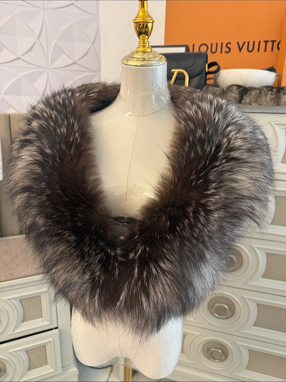 Silver fox fur stole thick pelts